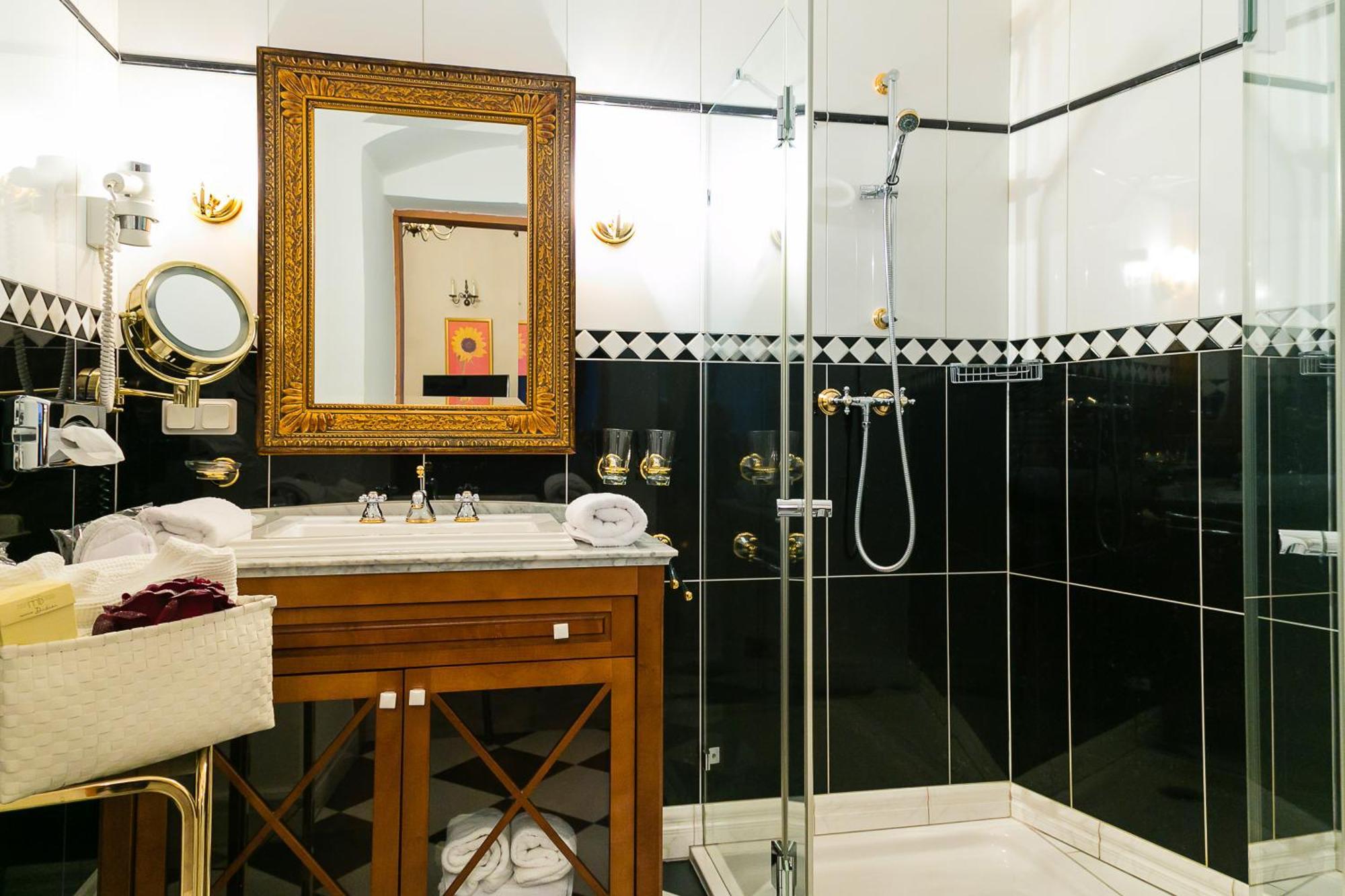 וויסנקירשן אין דר וואכאו Boutique Hotel Ur-Wachau מראה חיצוני תמונה