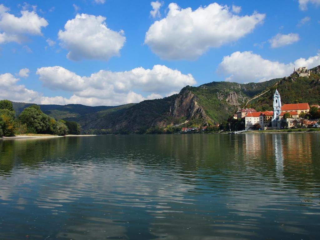וויסנקירשן אין דר וואכאו Boutique Hotel Ur-Wachau מראה חיצוני תמונה